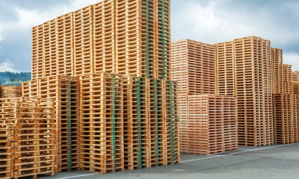 Tips for Choosing the Right Pallet Size for Your Needs