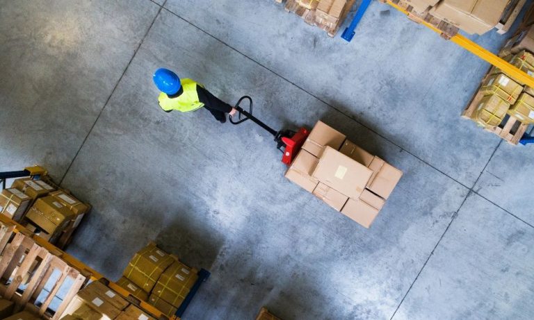 Tips For Working Safely With Pallets