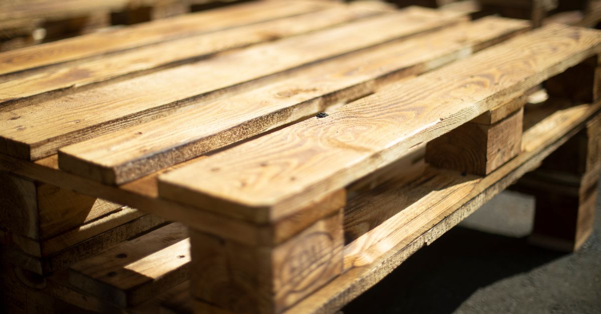 Everything You Should Know About How Wooden Pallets Are Made
